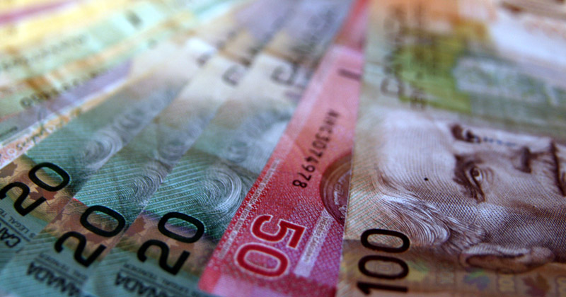 canadian-money-dollars1